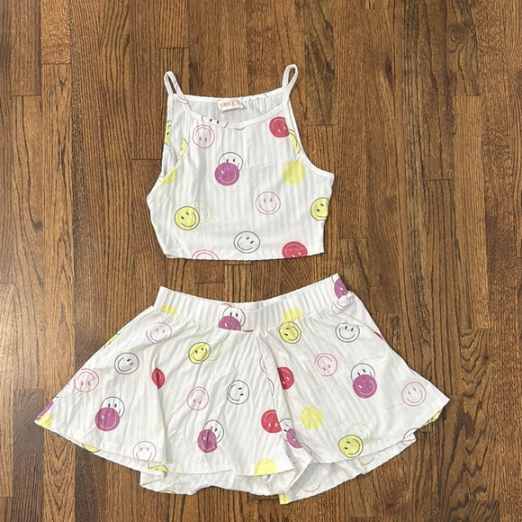 Beach Riot Other - Beach Riot Smiley Face Print Tank and Shorts Set